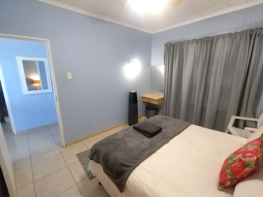 2 Bedroom Property for Sale in Jeffreys Bay Central Eastern Cape